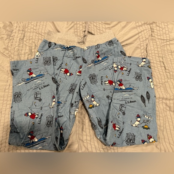 LL Bean Womens Flannel Pajama Pants Size Medium Dogs Snow Winter Skiing Cozy - Picture 4 of 6